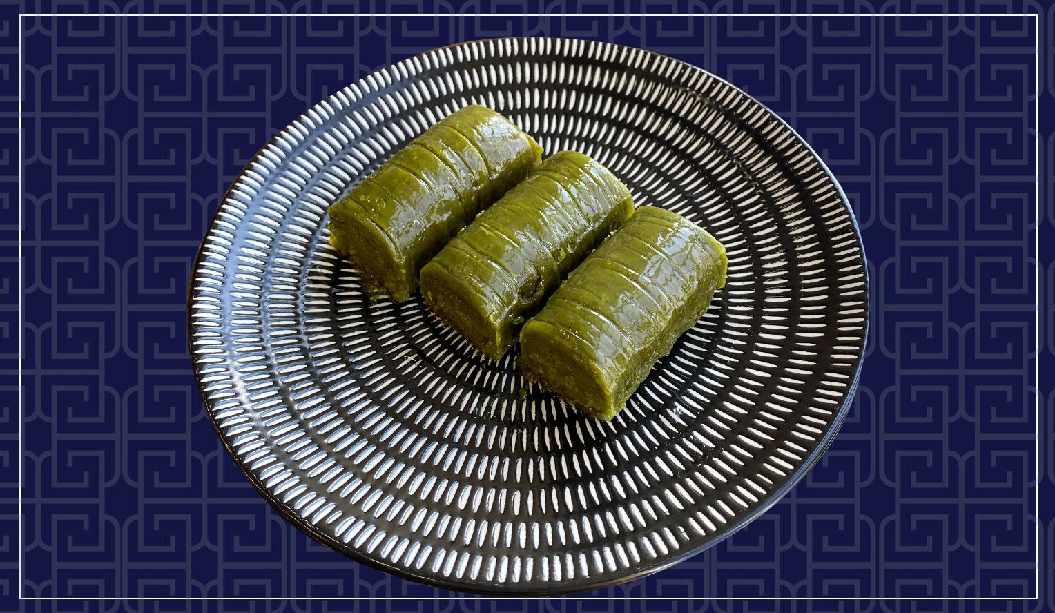 انگشتی پسته